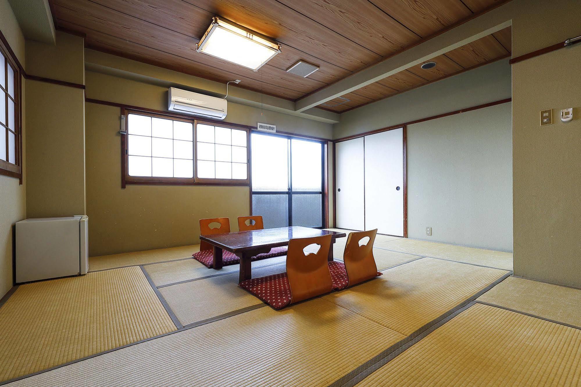 Azumaya Ryokan Kyoto Buitenkant foto