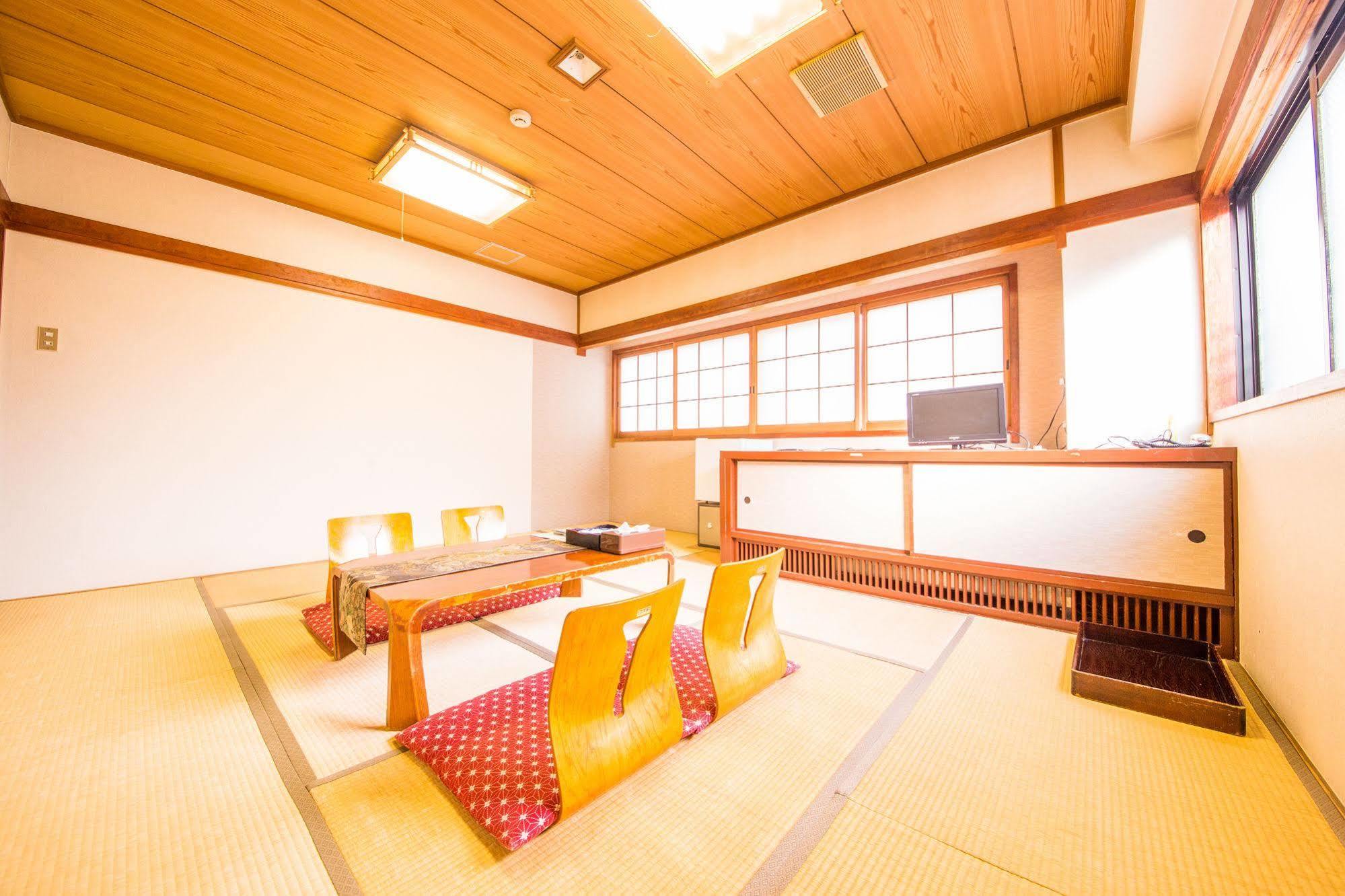 Azumaya Ryokan Kyoto Buitenkant foto