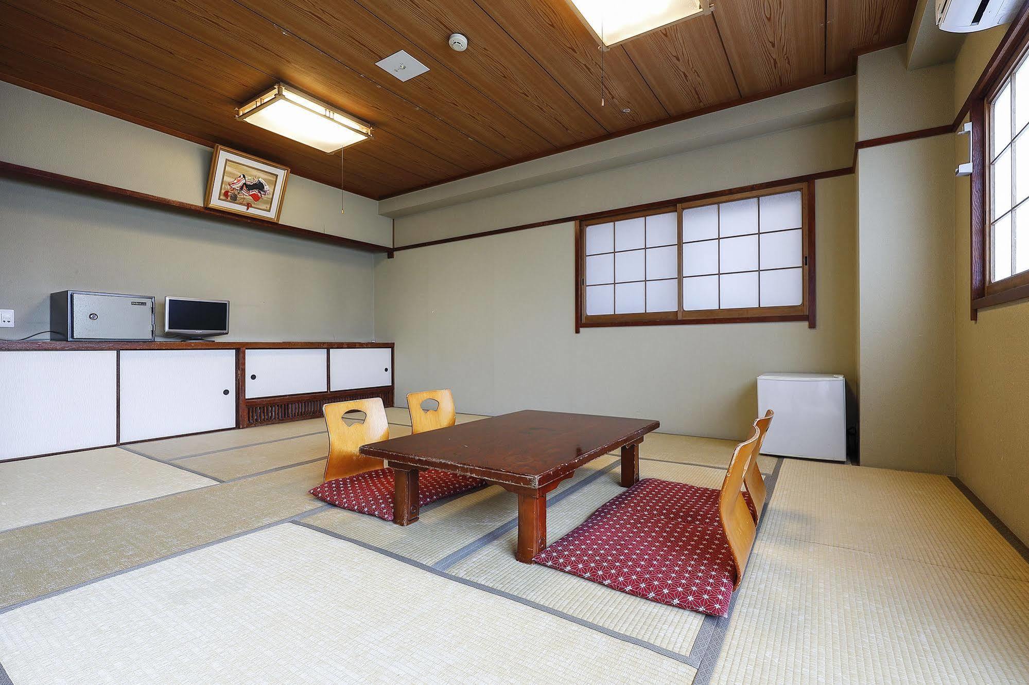 Azumaya Ryokan Kyoto Buitenkant foto